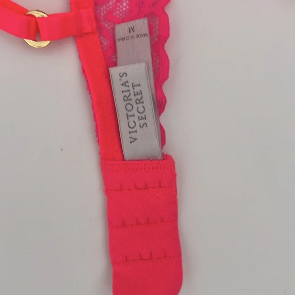 Victorias Secret lacy bright