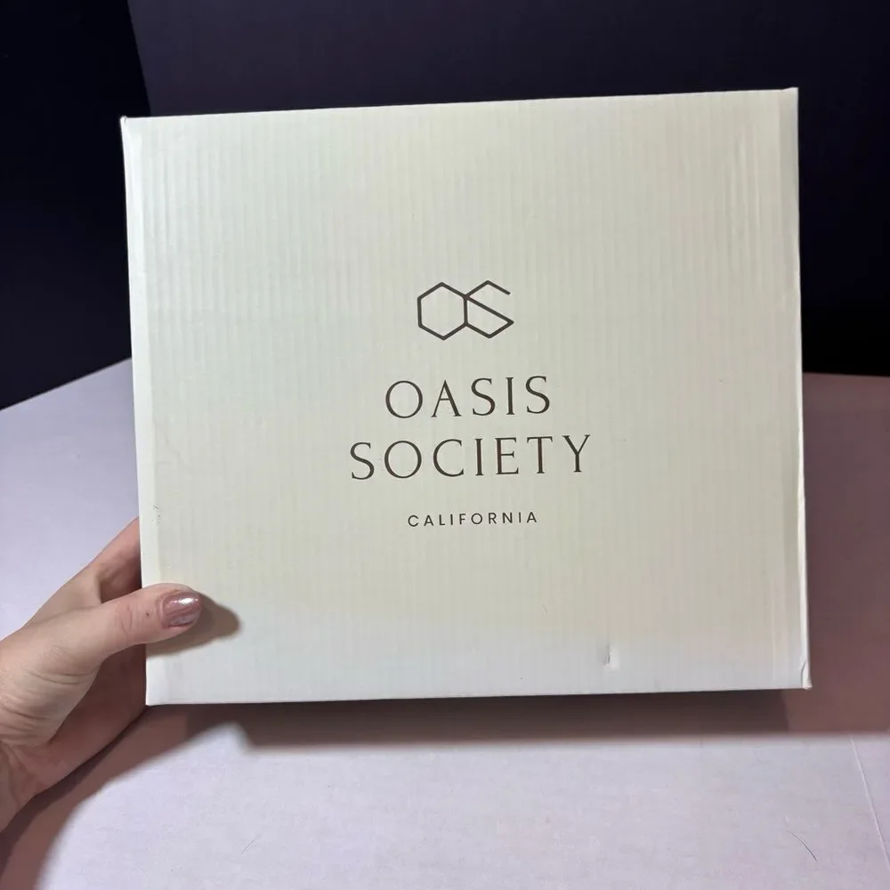 Oasis Society oasis society