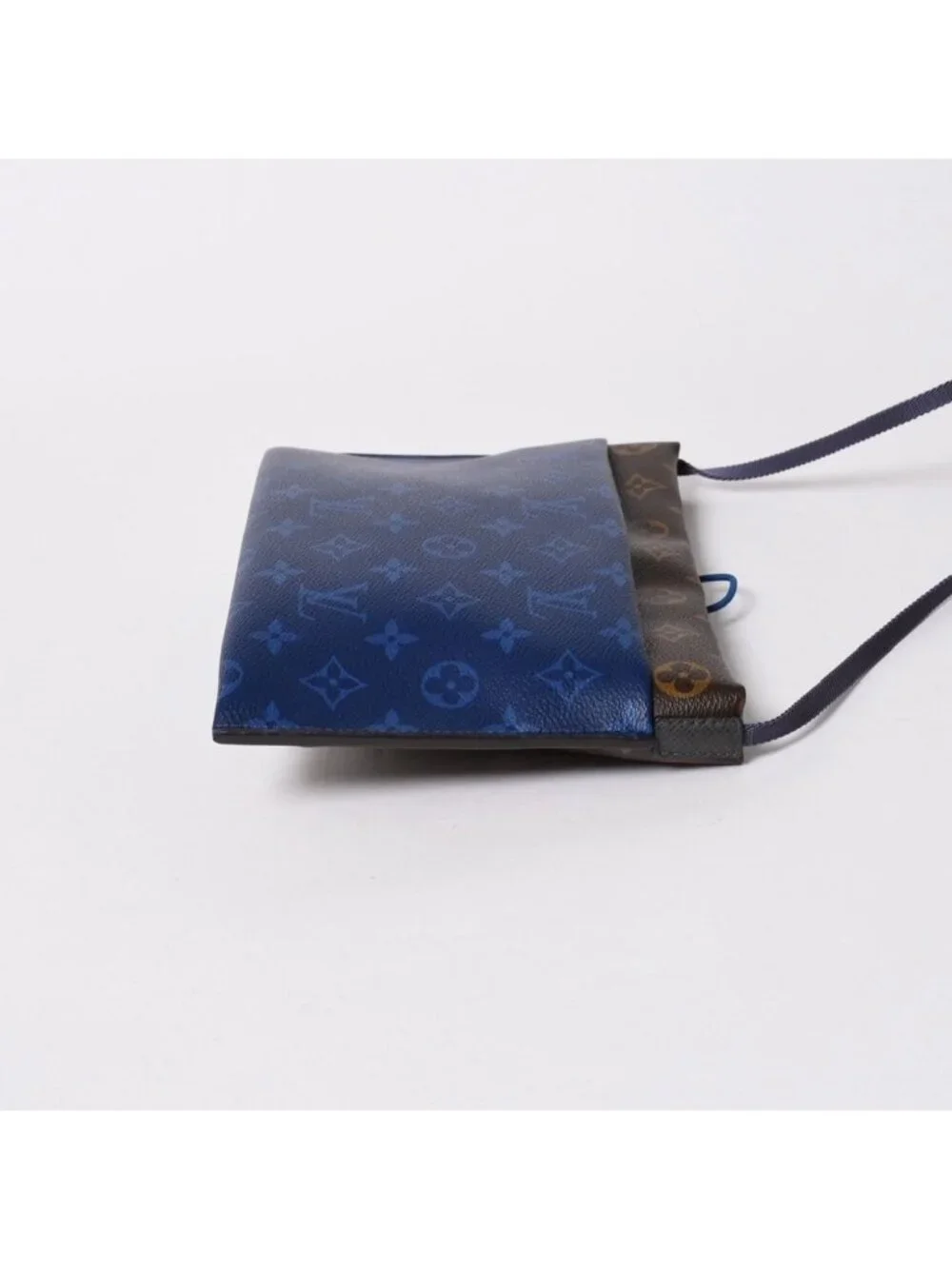 Louis Vuitton this authentic