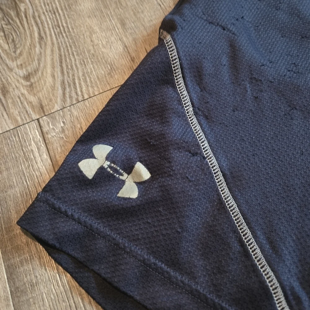 Under Armour stay comfortable