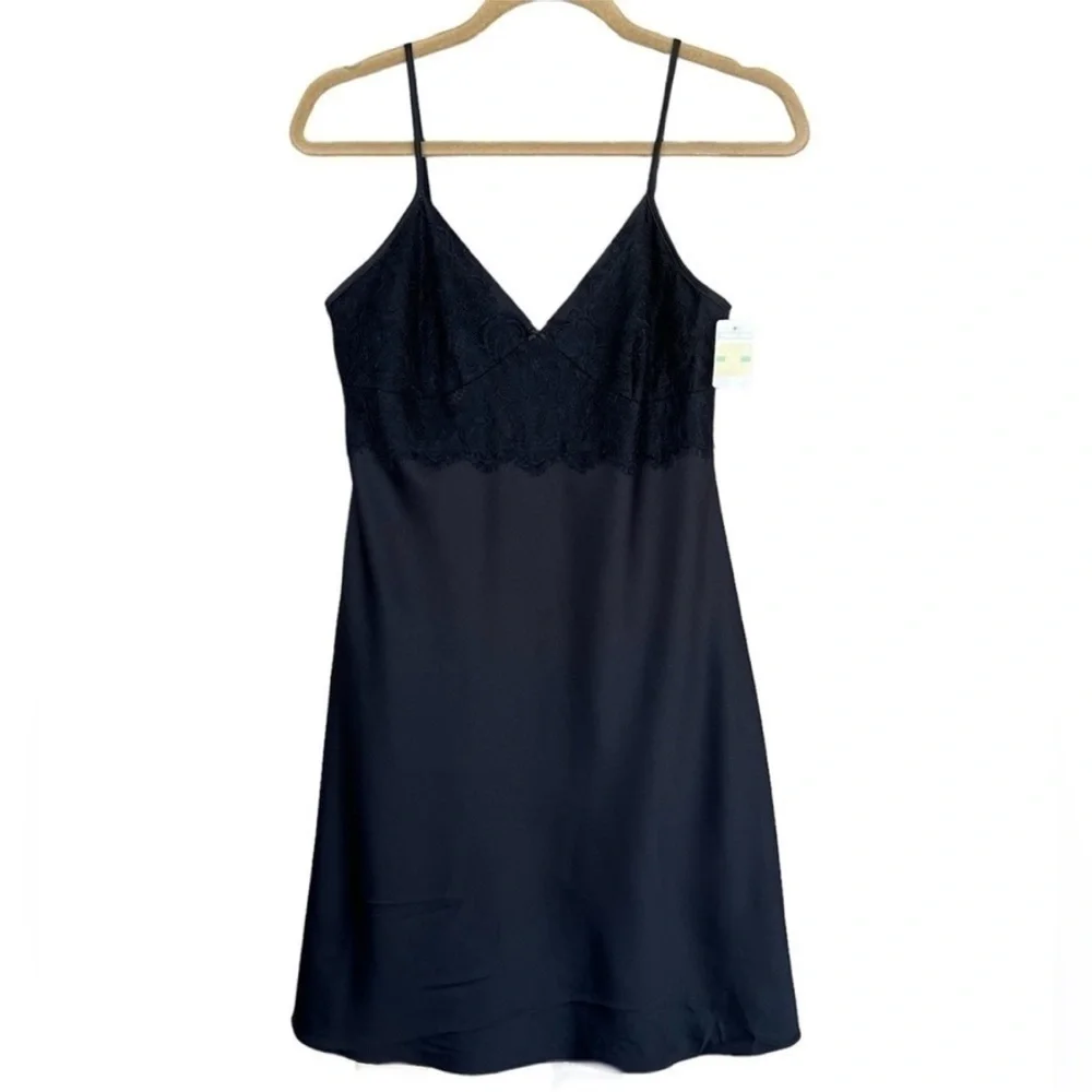 Gilligan & O’Malley Vintage Black Lace Trim Nightgown Slip NWT