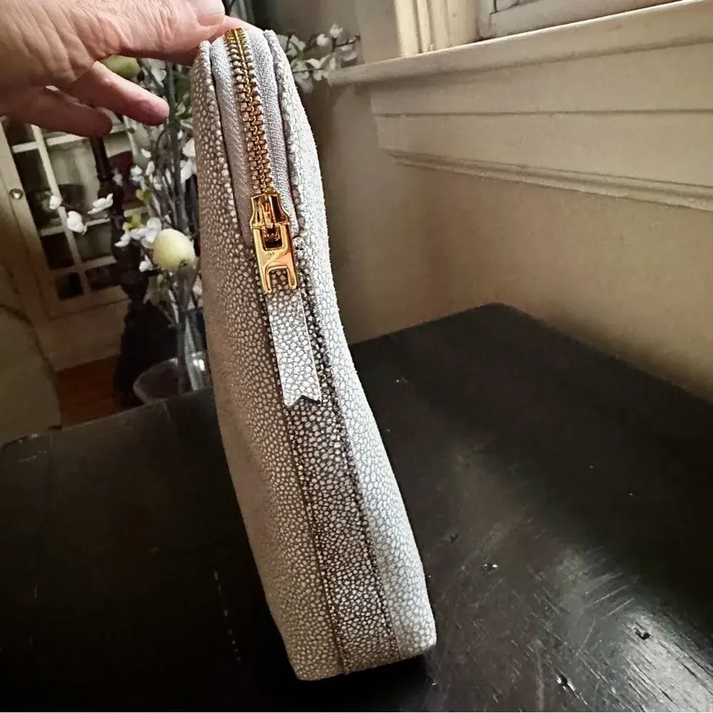 India Hicks beautiful highly