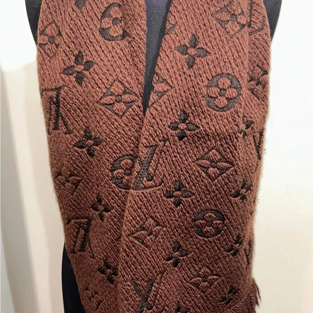Louis Vuitton Brown Logomania‎ Scarf