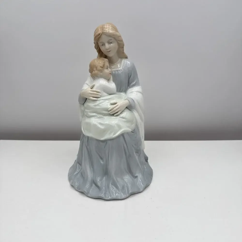 Vintage HOMCO‎ Porcelain Figurine #8809 - Madonna with Child w Styro Box EUC