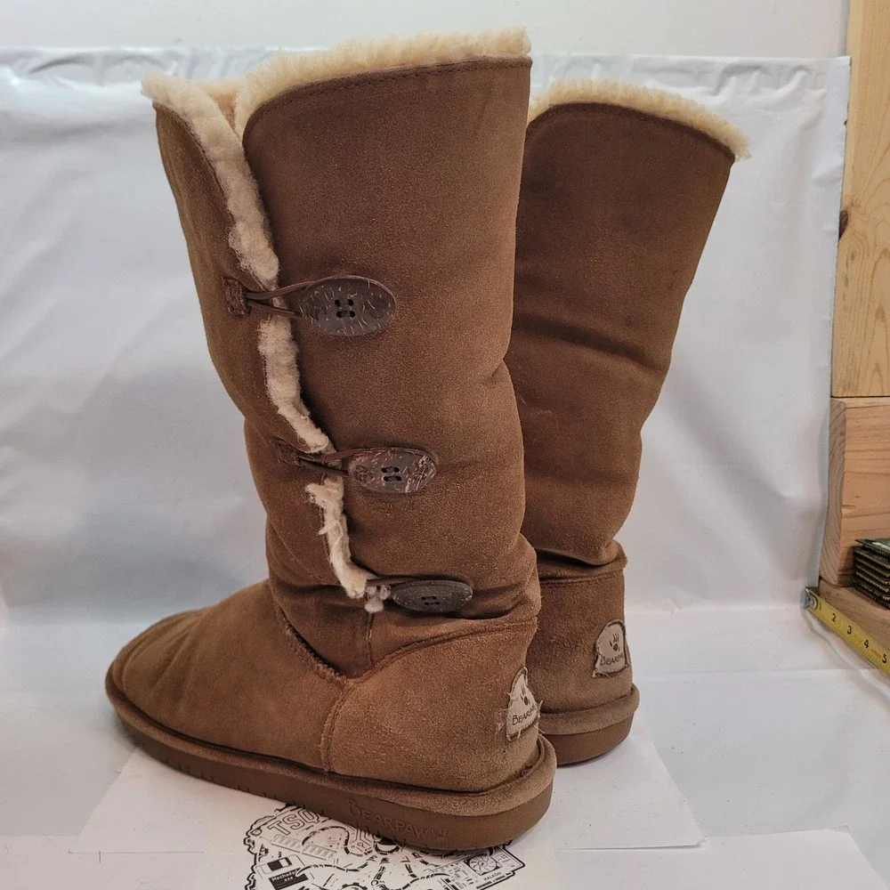BearPaw aesthetic style