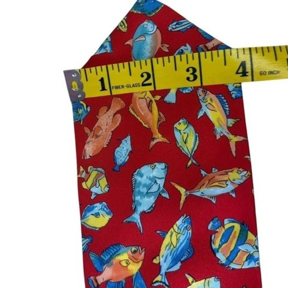 Gucci designer tag