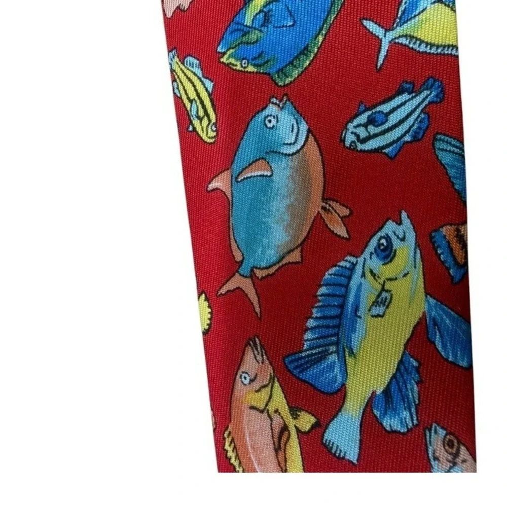 Gucci designer tag