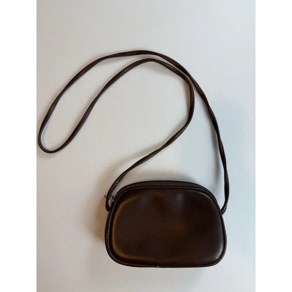 Liz Claiborne liz claiborne