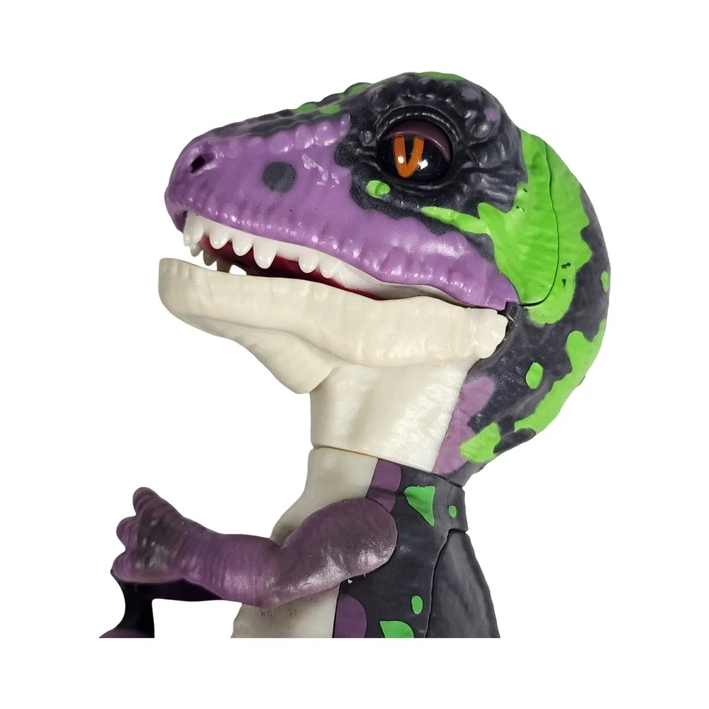 Wowwee plastic material black