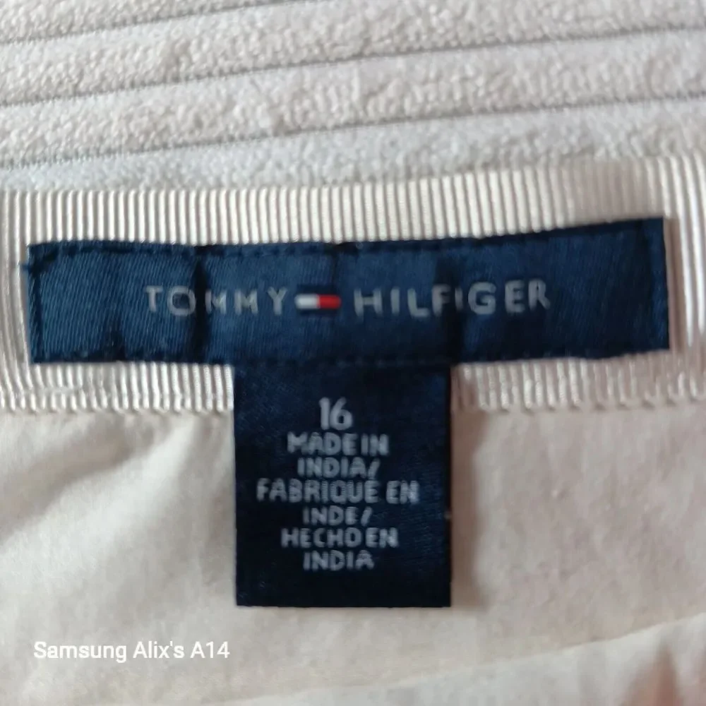 Tommy Hilfiger vary fast