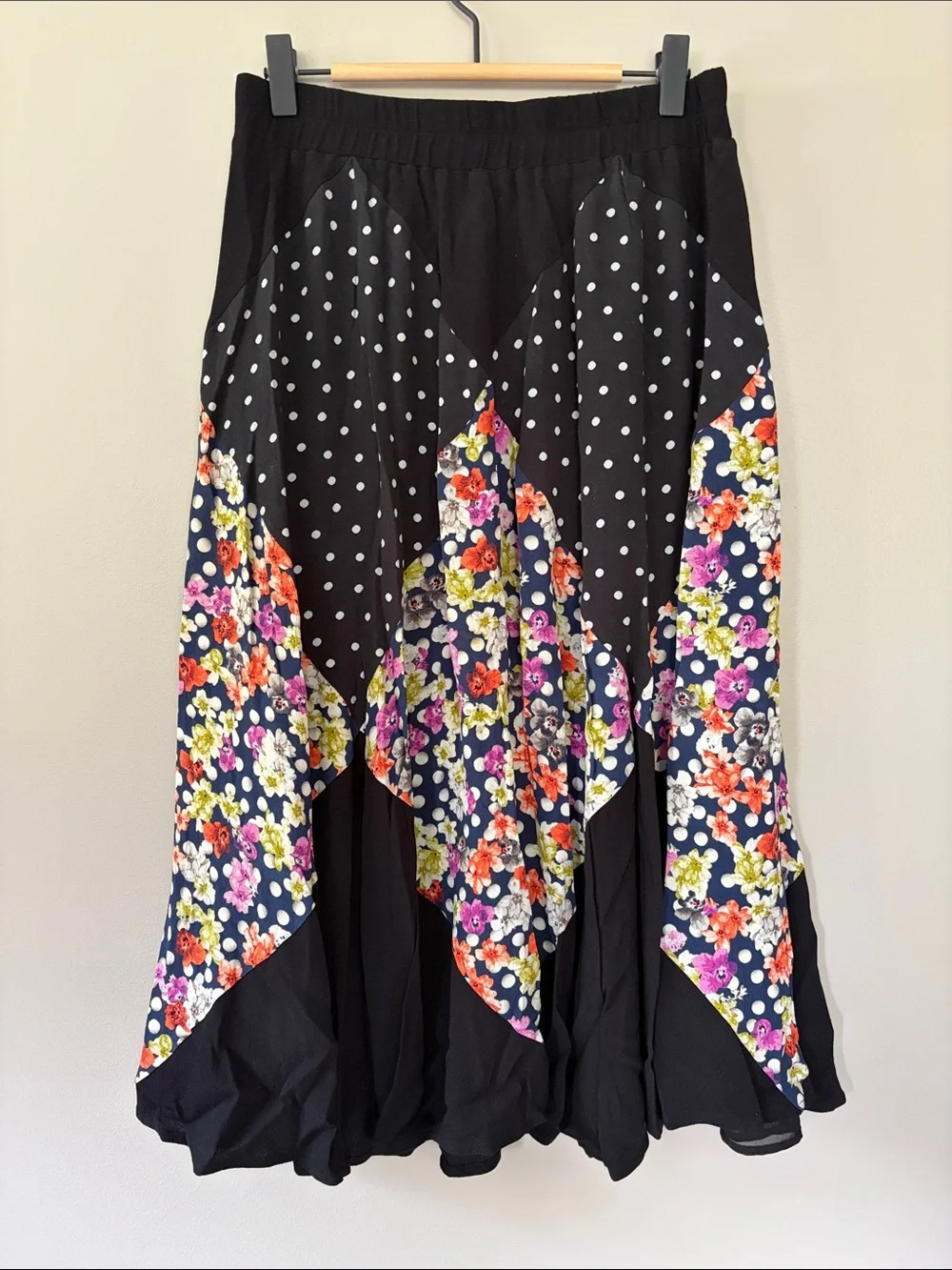 Anthropologie Maeve Midi Skirt Medium Polka Dot Floral‎