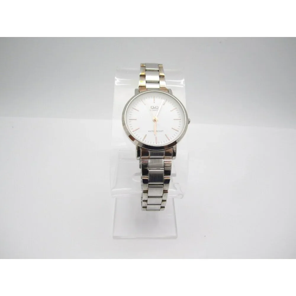 Q&Q conditions lens