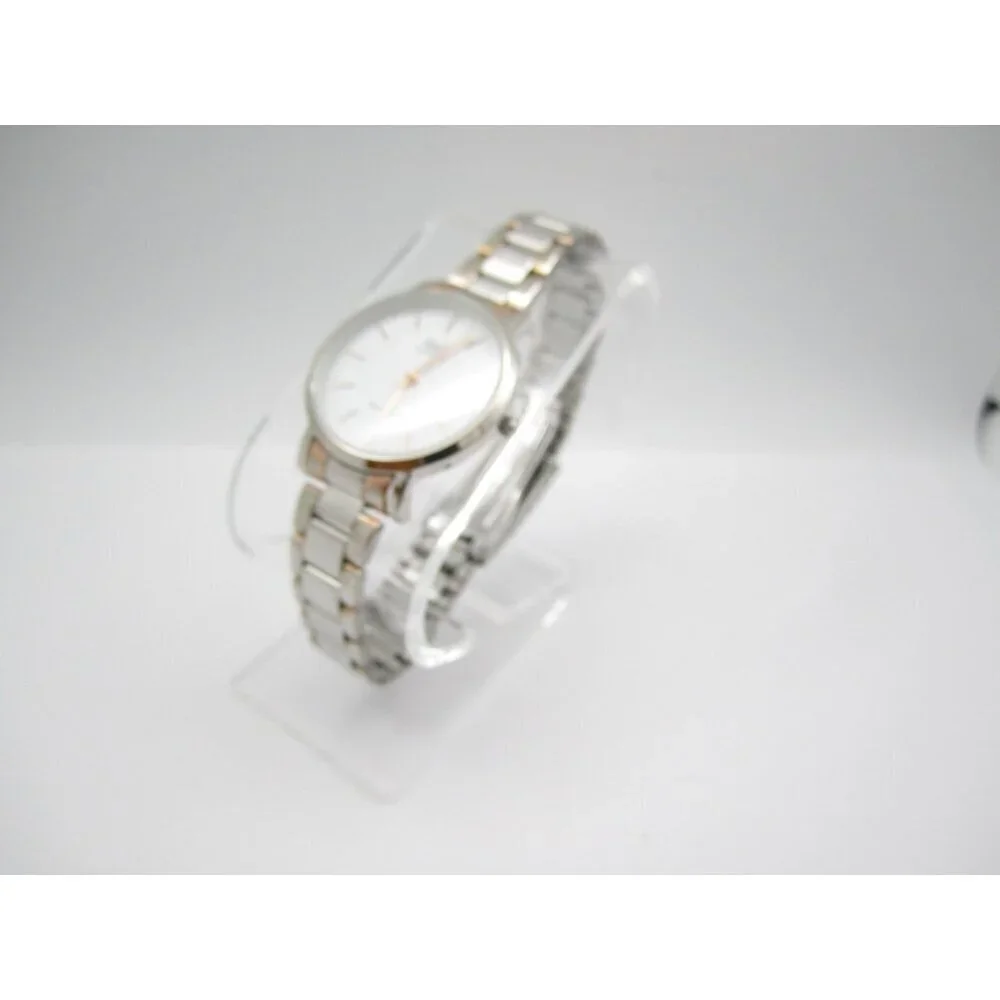 Q&Q conditions lens