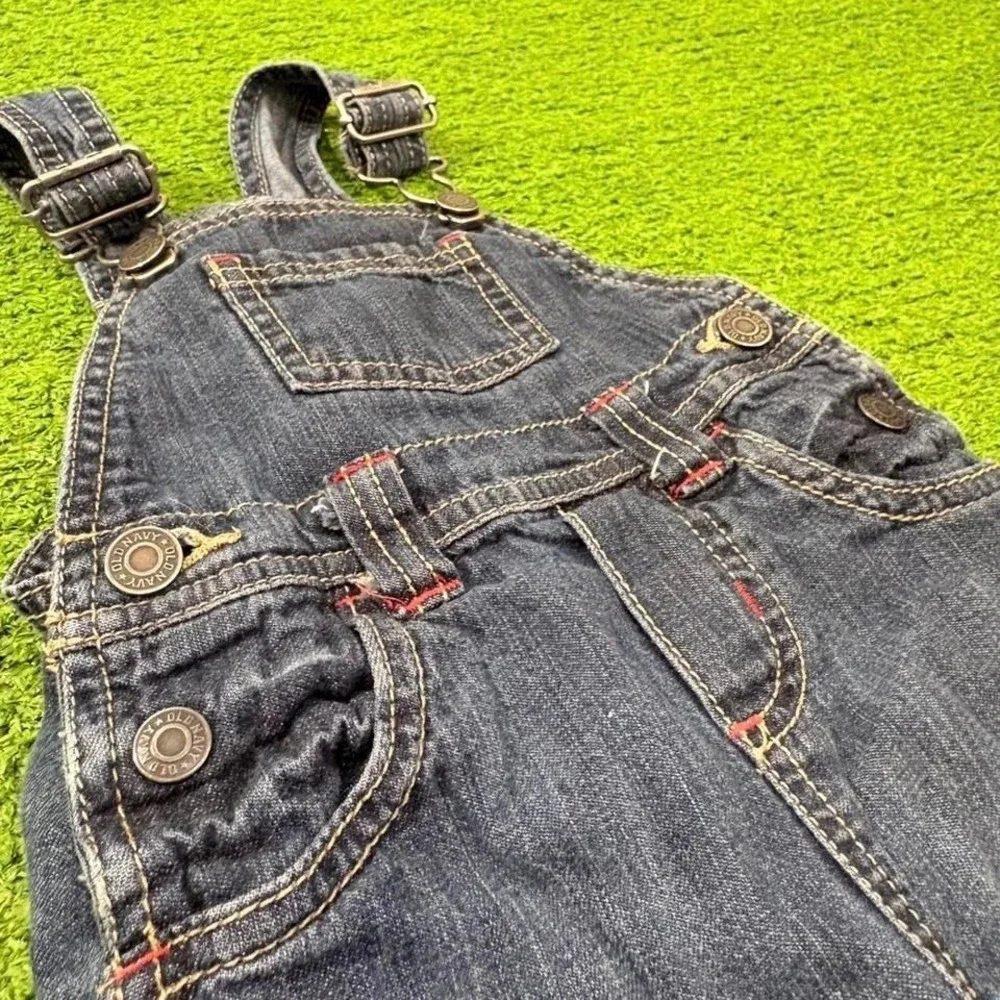 Old Navy size navy vintage