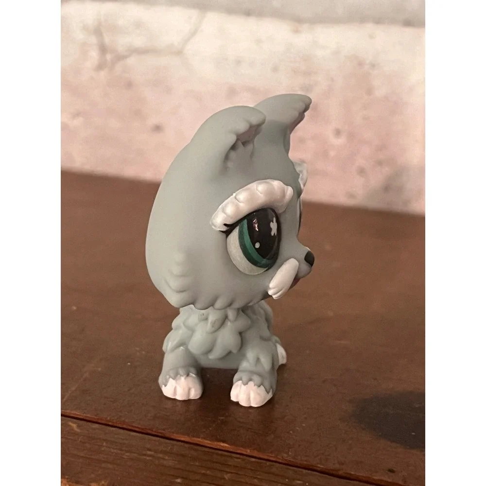 Littlest Pet Shop littlest pet