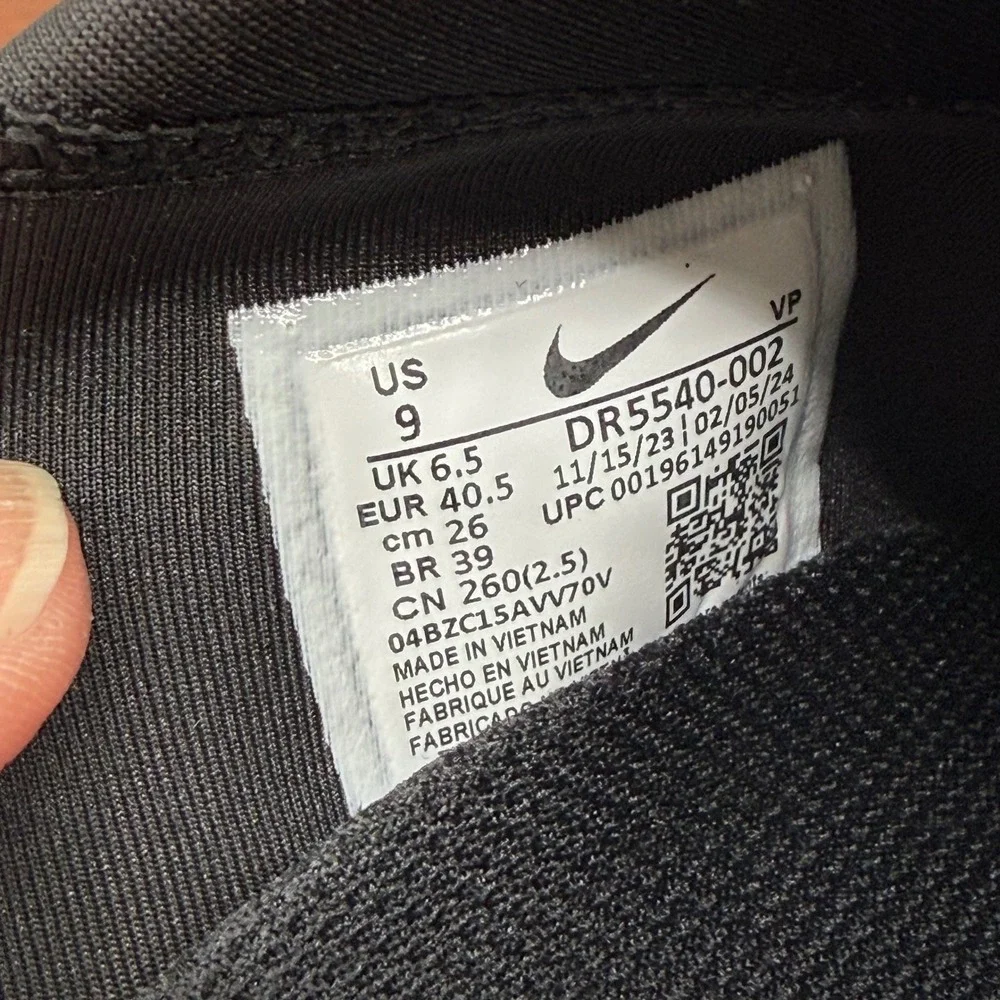 Nike go flyease