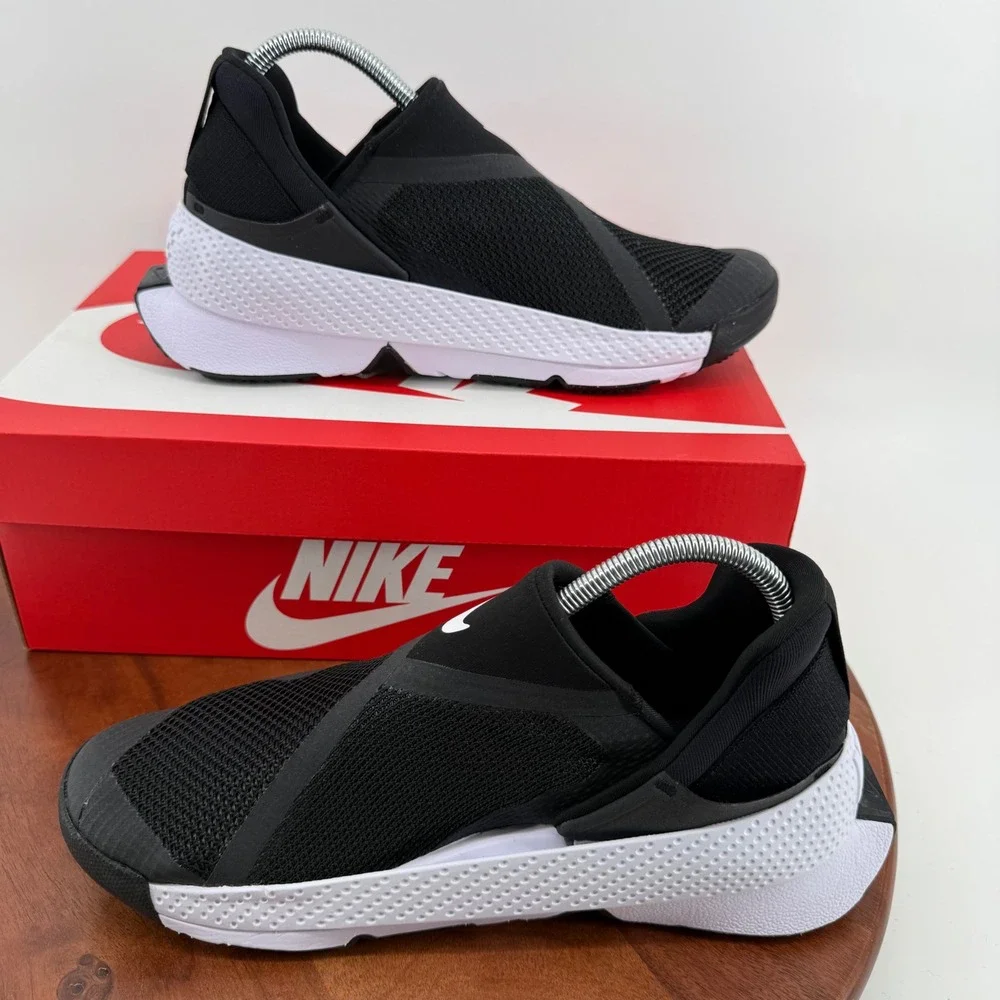 Nike go flyease