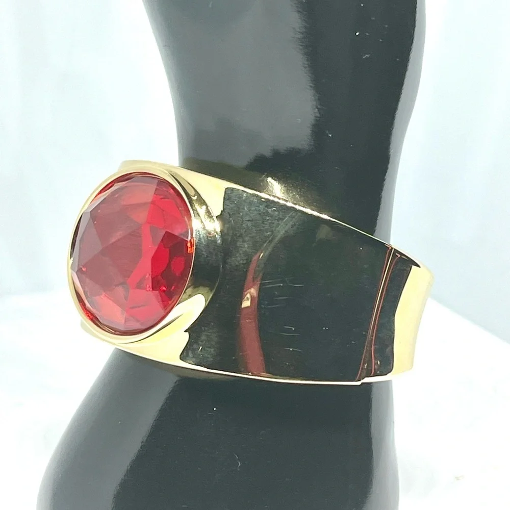 Juicy Couture wide hinged