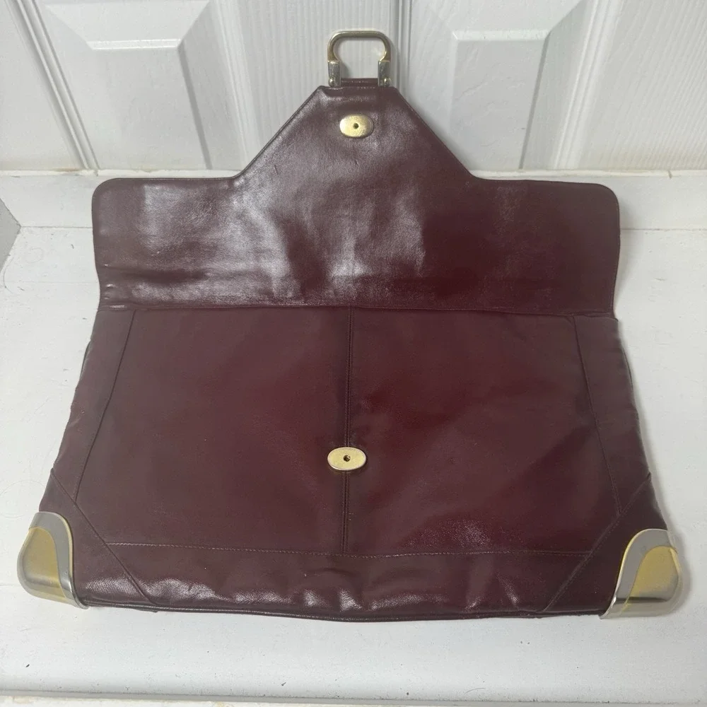 Lou Taylor fair preowned