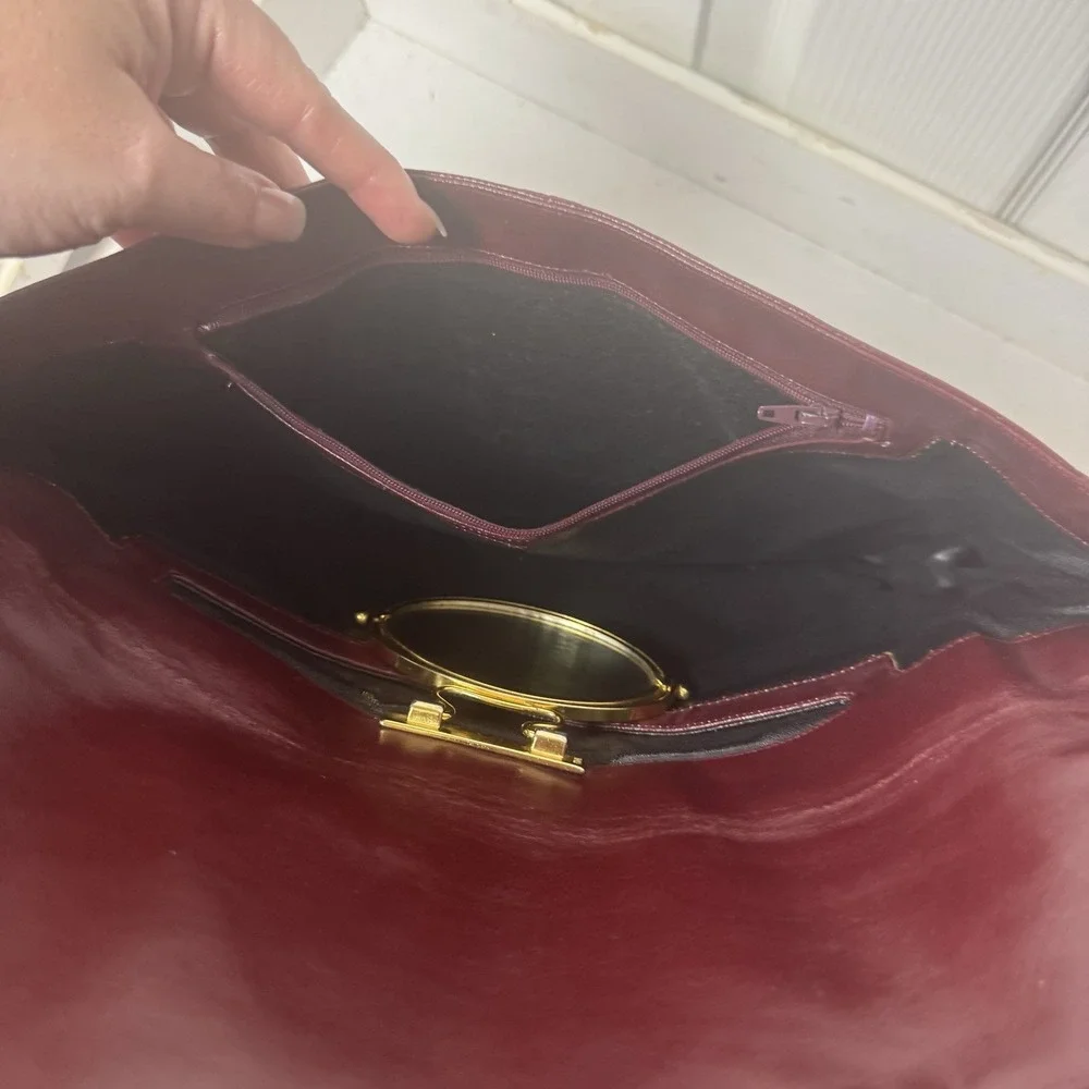 Lou Taylor fair preowned