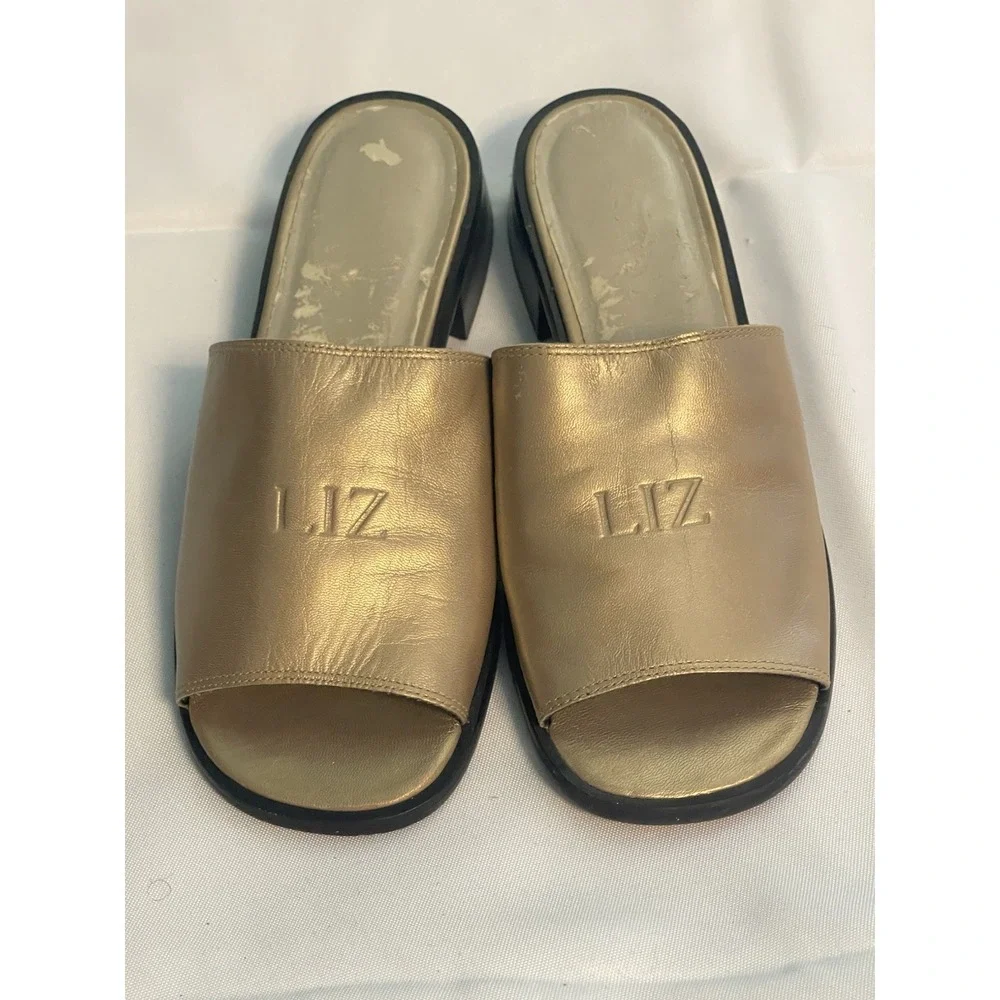 Liz‎ Claiborne Sandals Womens Size 6.5 M Gold Slip On Low Heels Metallic Bin2