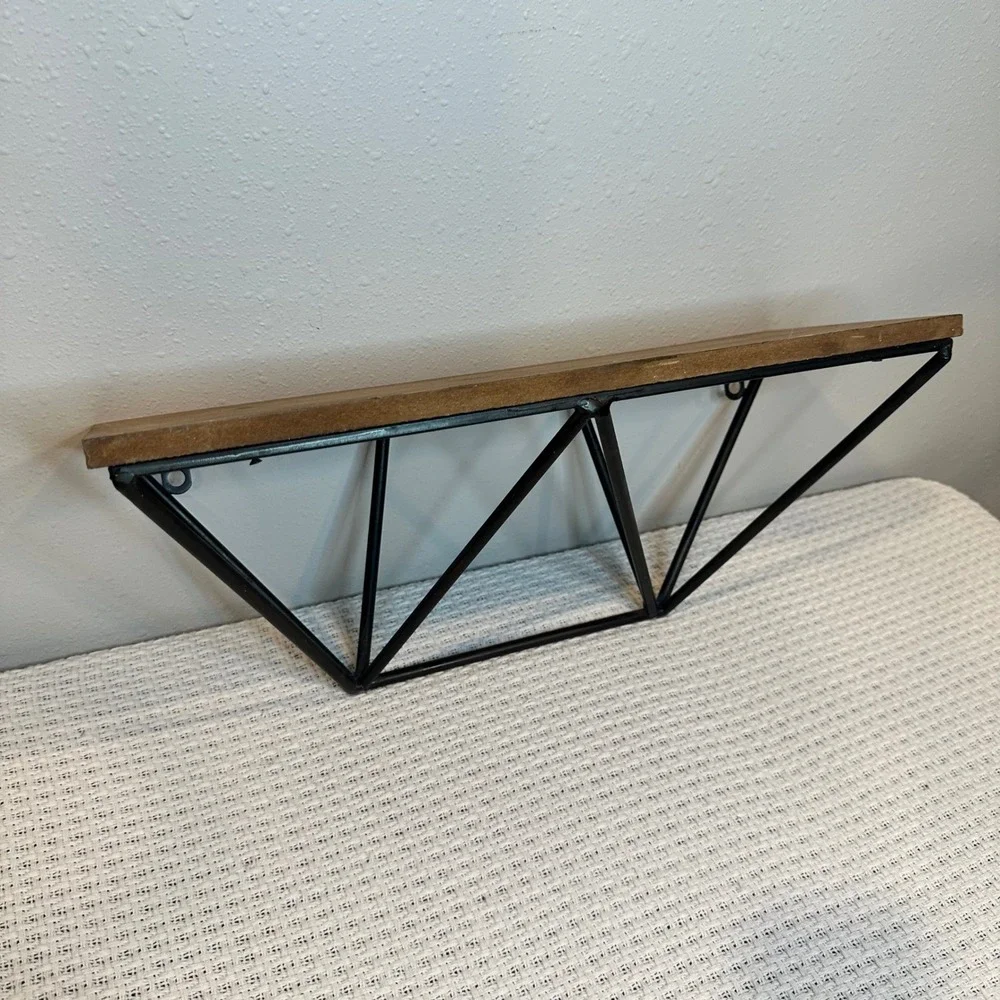 N/A floating wall