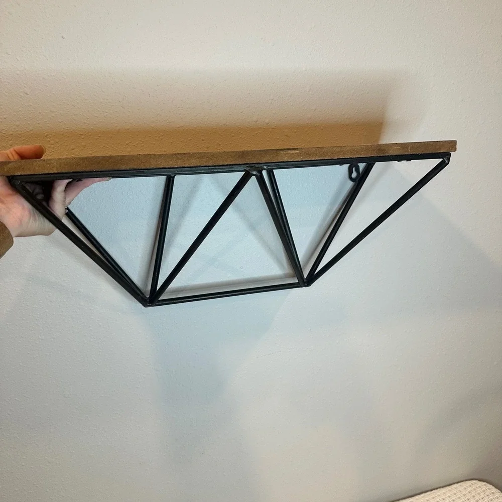 N/A floating wall