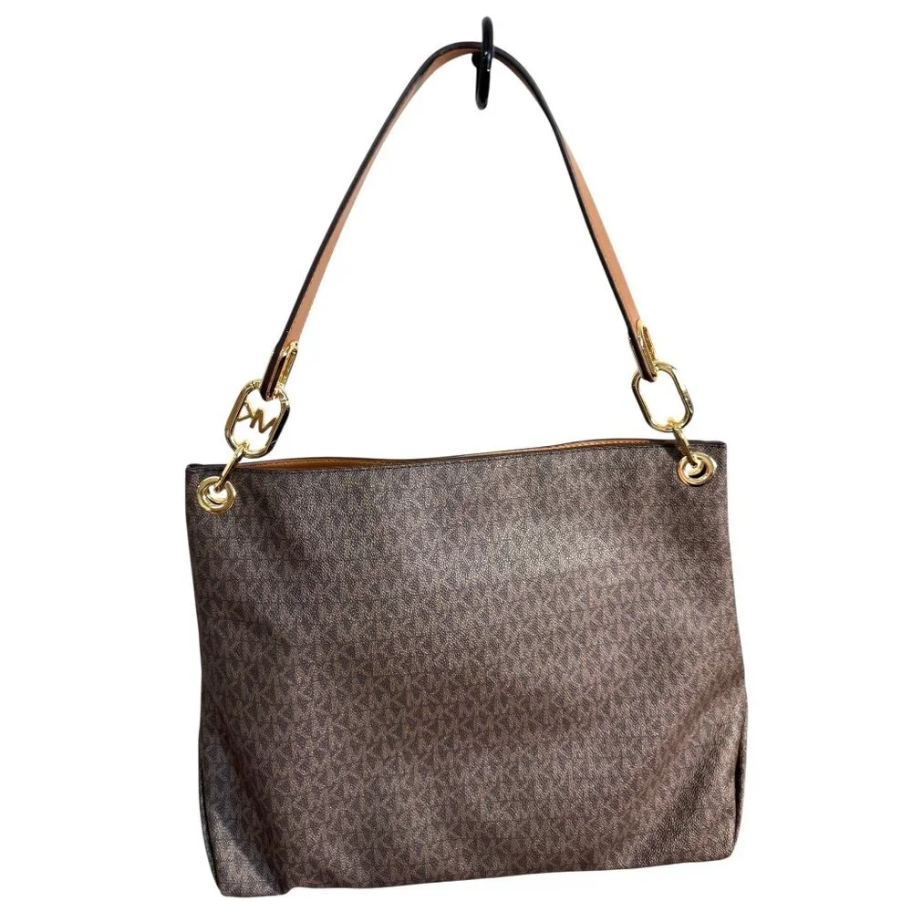 Michael Kors spacious elegantly