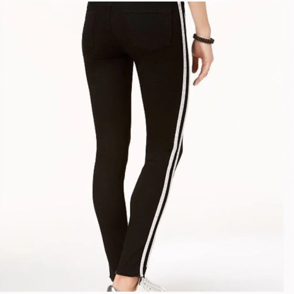 Articles Of Society jeans soooo race