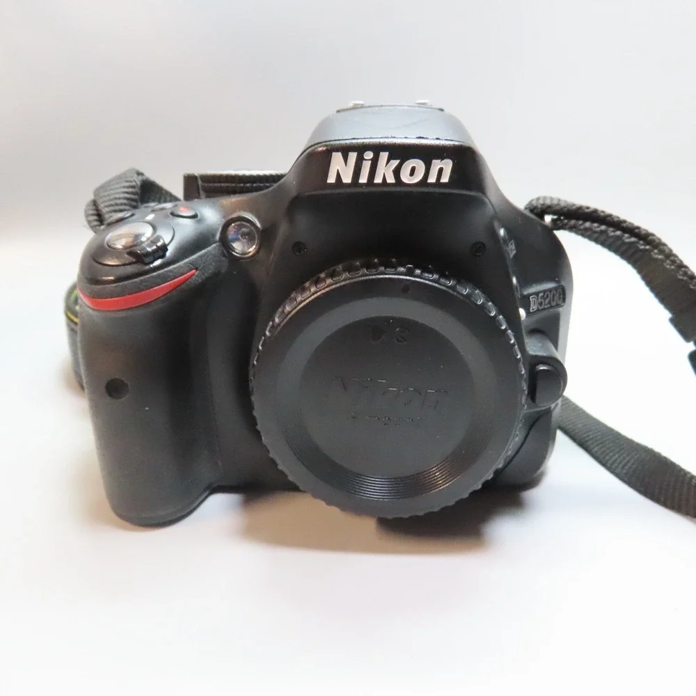 Nikon d5200 24