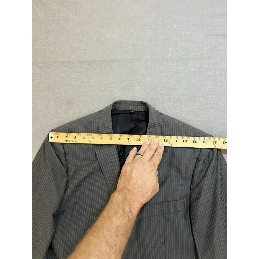 N/A gabbana make pockets