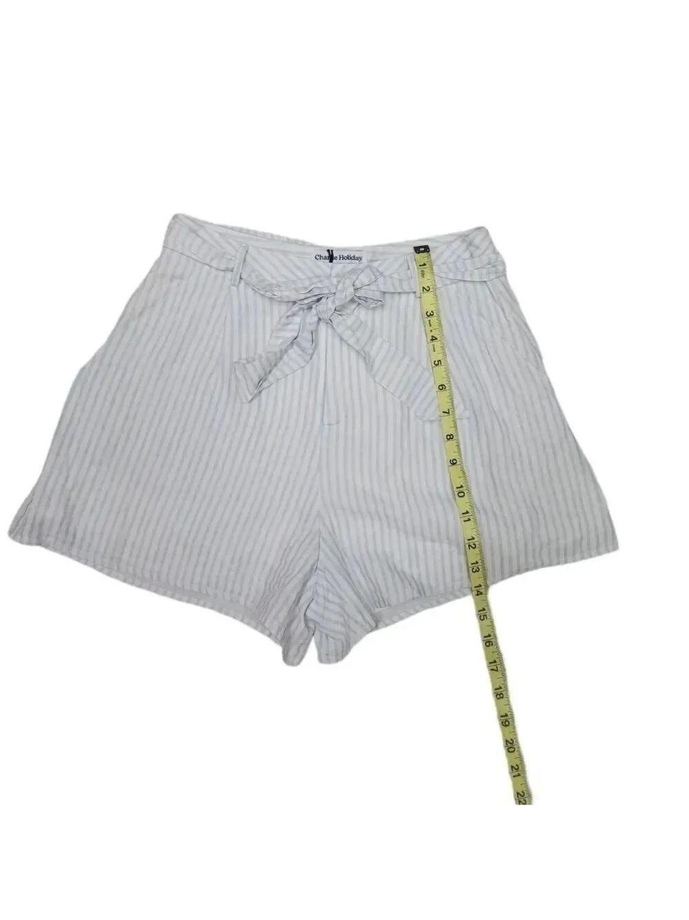 Lulus crisp beach