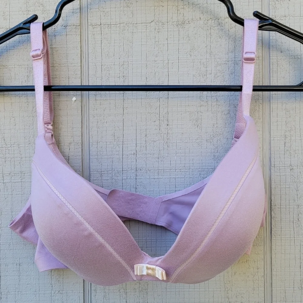 Victoria's Secret Pink Padded Push Up Plunge Comfortable Bra 34C