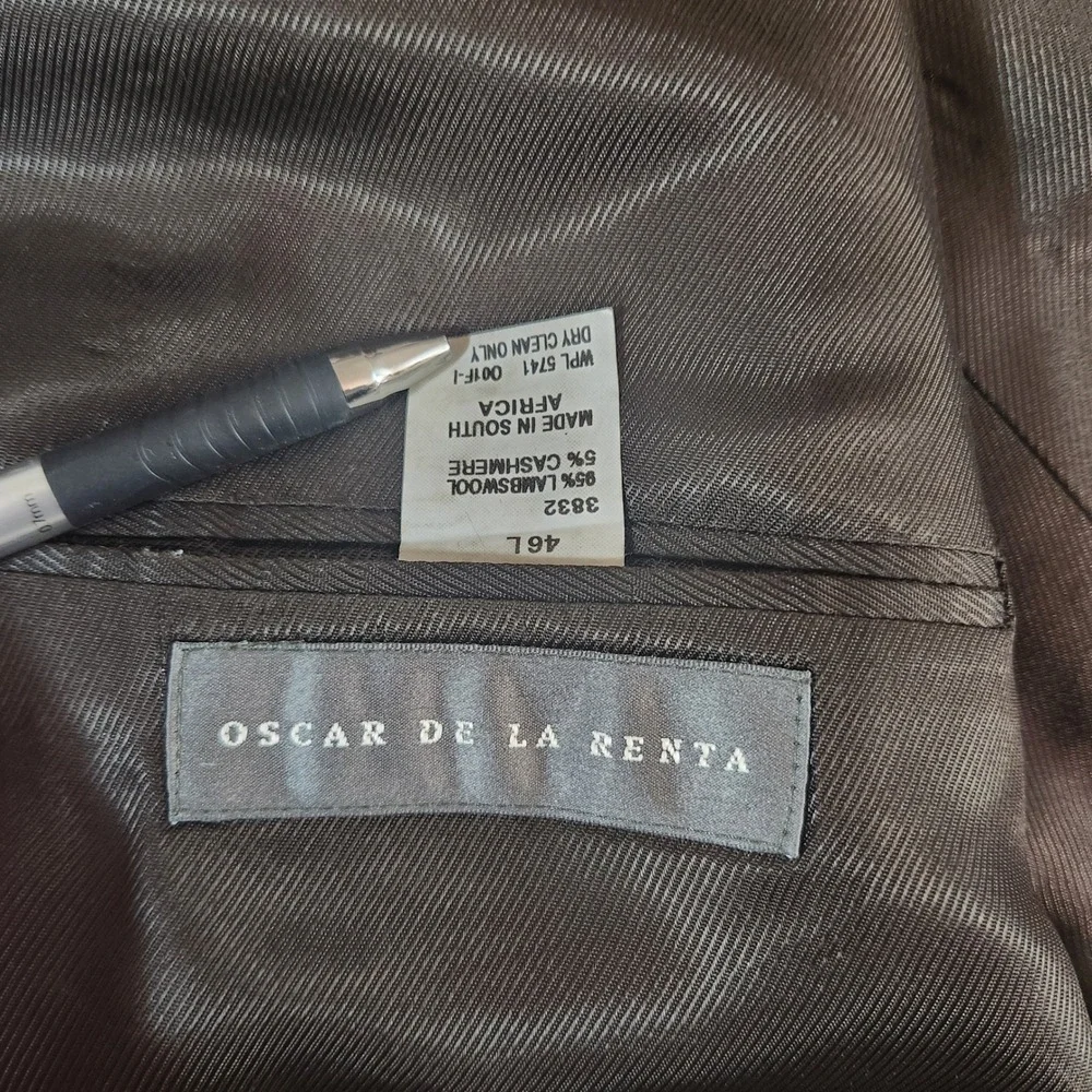 Oscar de la Renta excellent brown