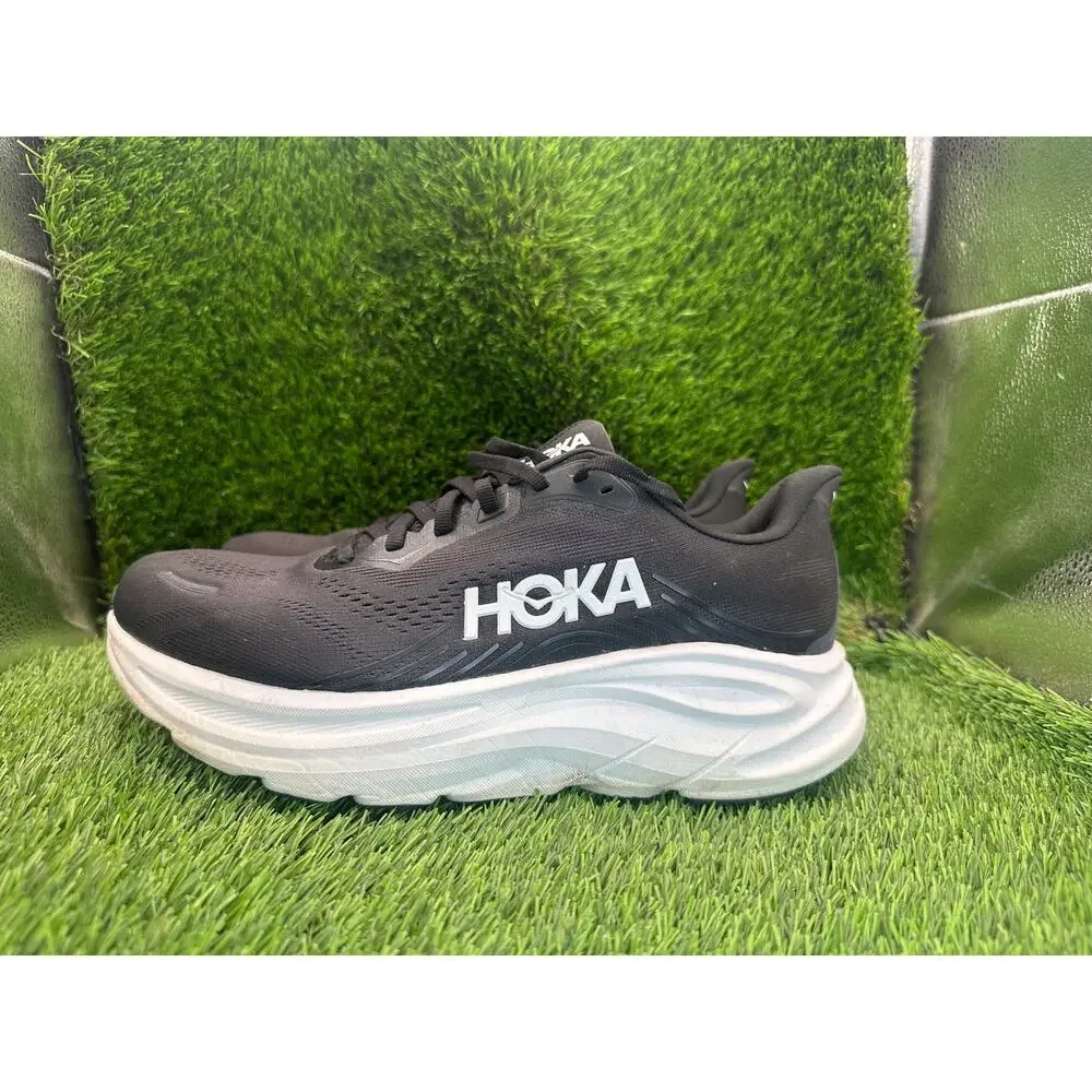 Hoka One One its walk