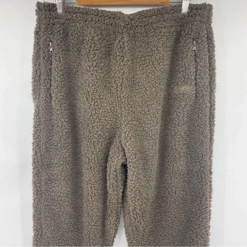 SKIMS sherpa joggers