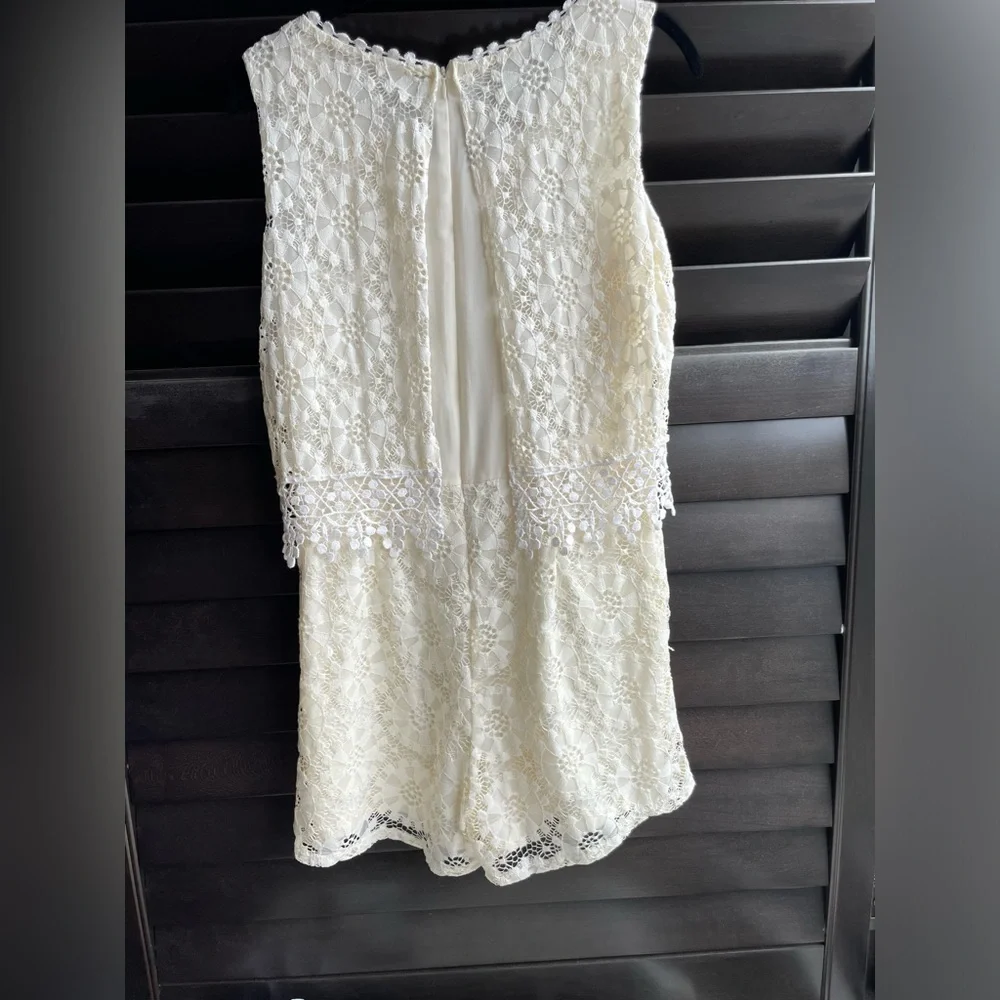 Charlotte Russe beautiful zip