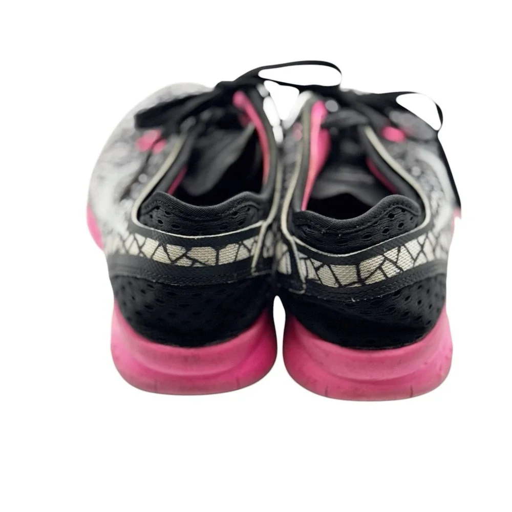 Nike good preowned