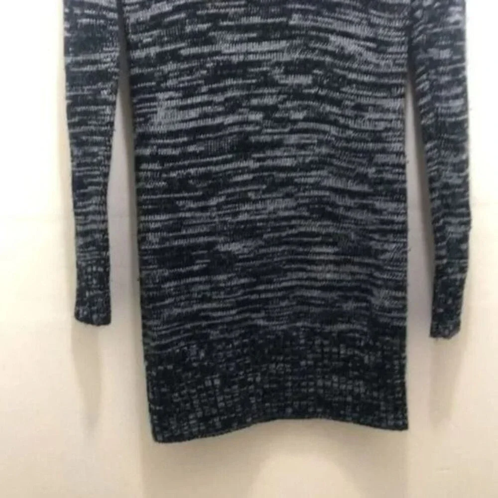AB Studio stylish sweater
