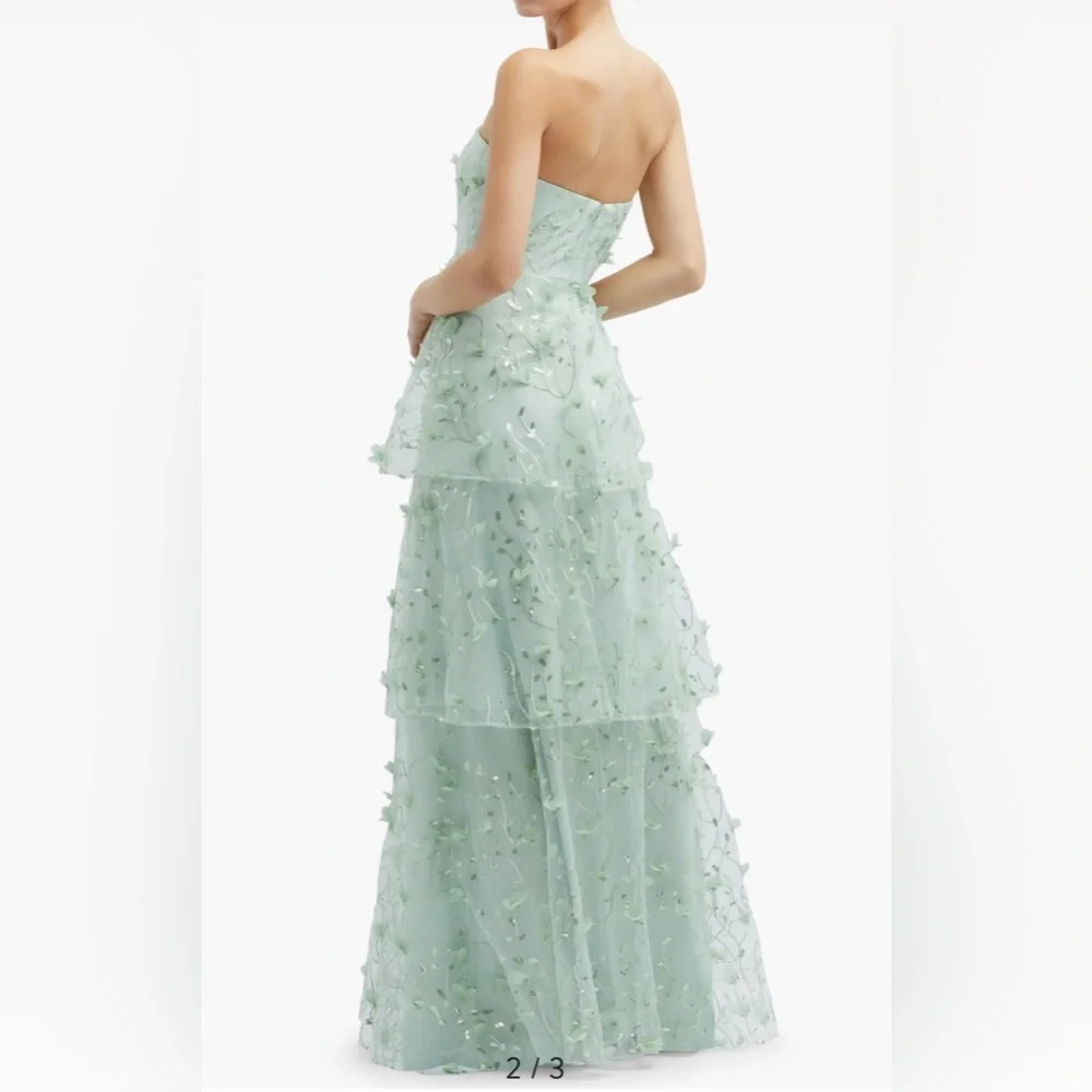 Dessy Collection new store