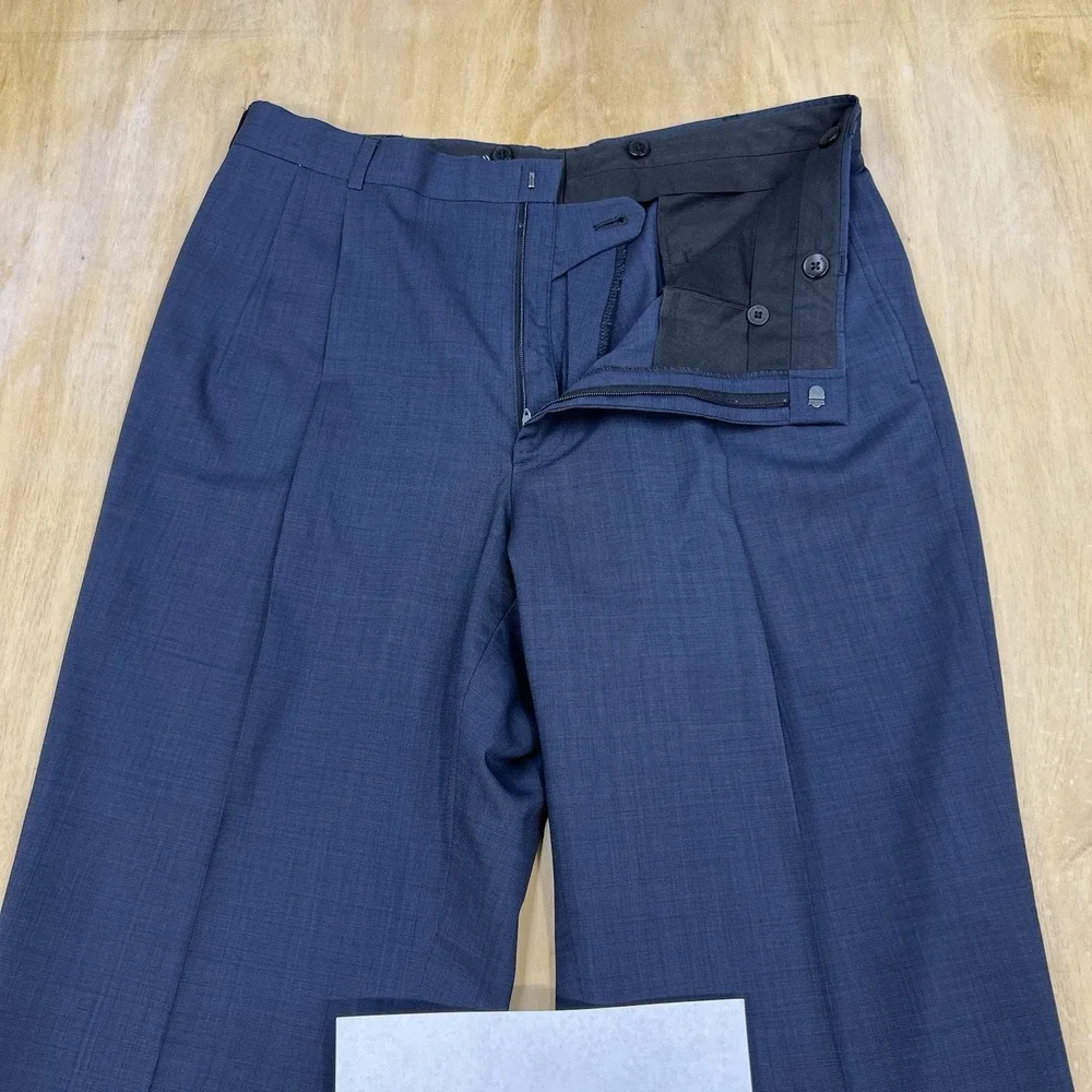 Brooks Brothers 👉please check