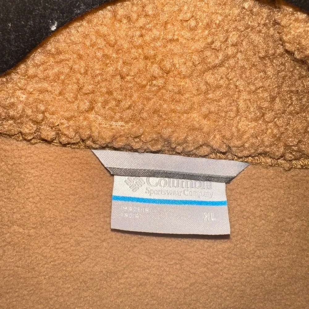 Columbia women hidden