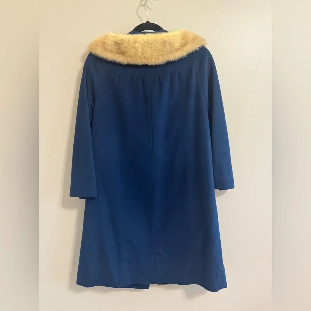 Vintage Kilgarnock Blue Wool Coat Genuine Fur Collar Mid Century‎