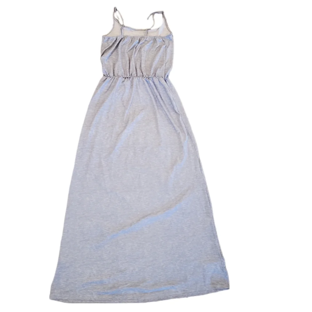bebe silver gray