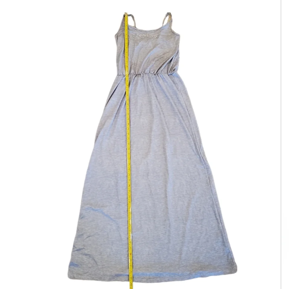 bebe silver gray