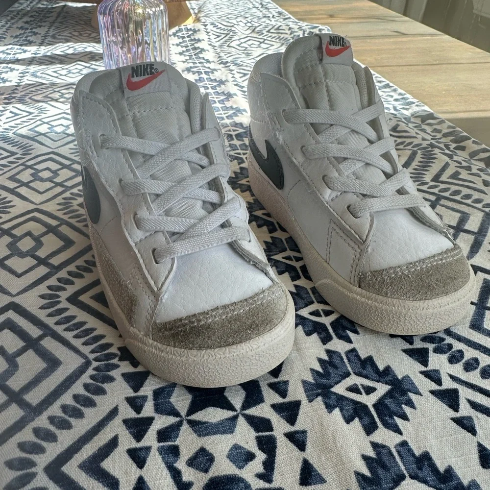 Nike classic high