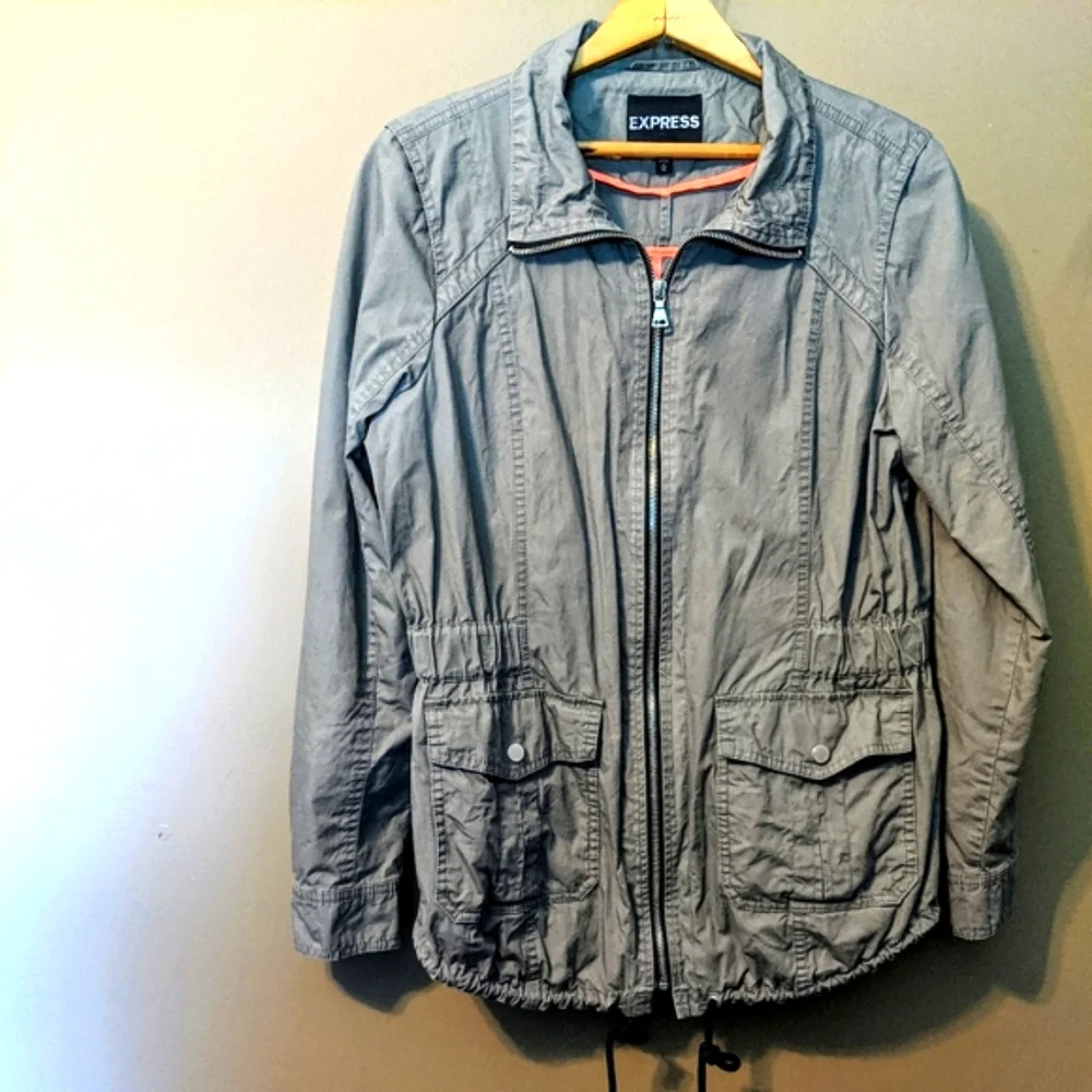 Express utility lightweight