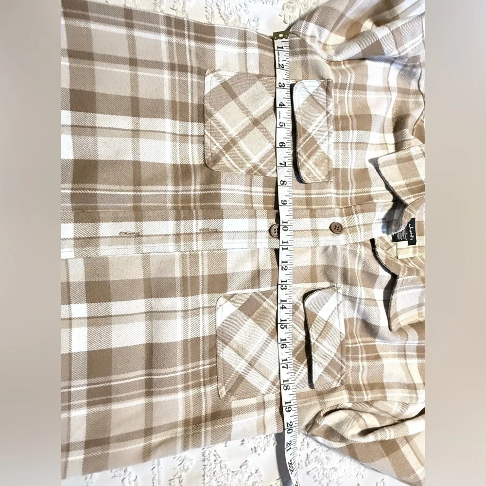 Justify chic plaid