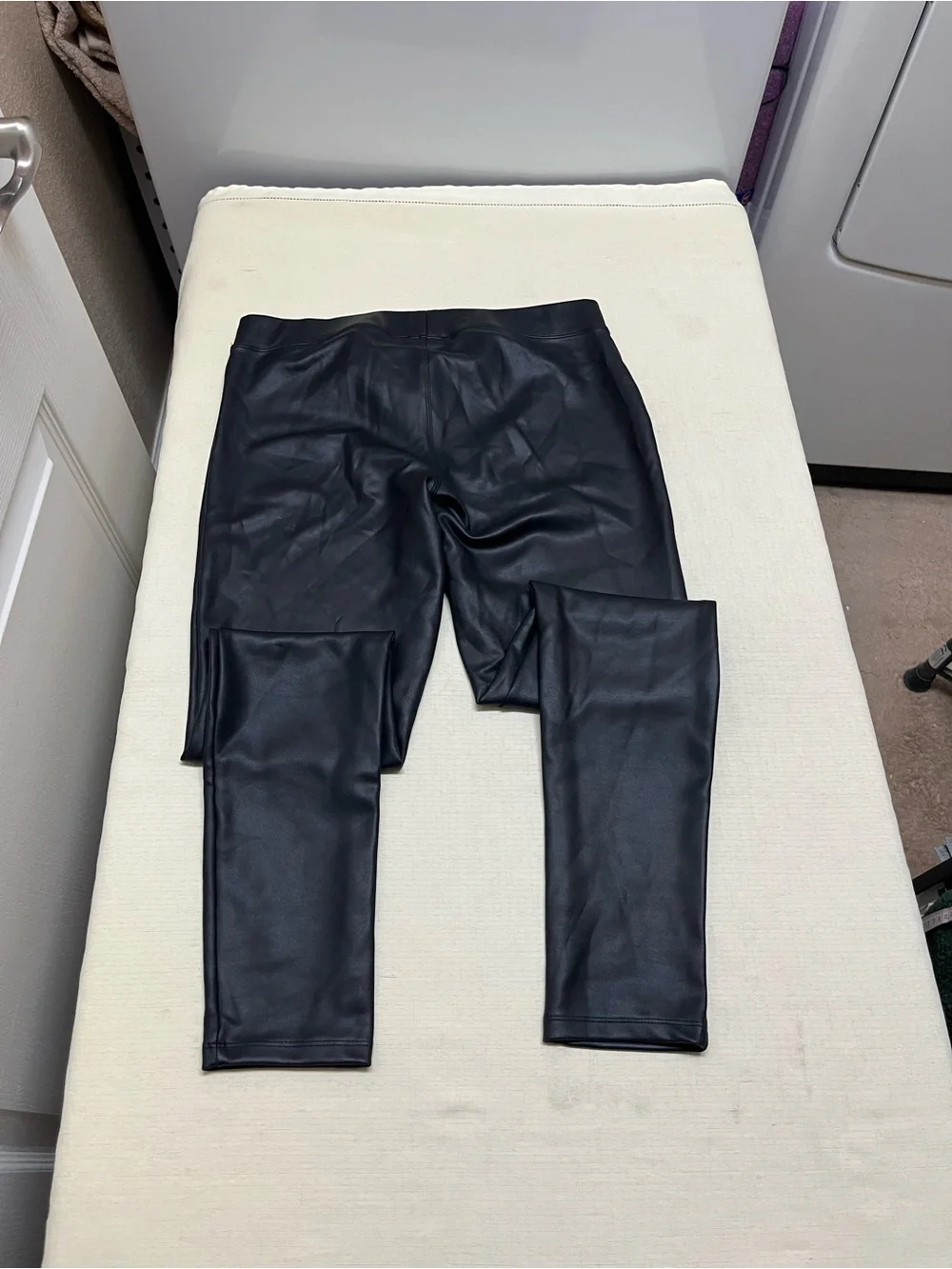 Express black faux