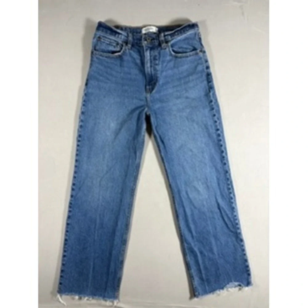 Abercrombie & Fitch The 90s Relaxed Jean High Rise Blue Raw Hem Sz 29 8R